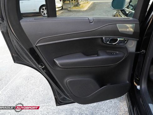 Used 2019 Volvo XC90 T6 R-Design image 22