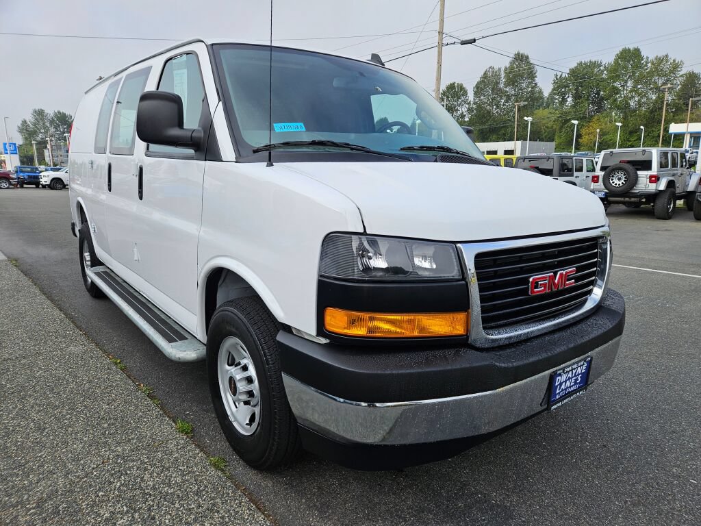 Used 2025 GMC Savana 2500 w/ Driver Convenience Package RWD image 6