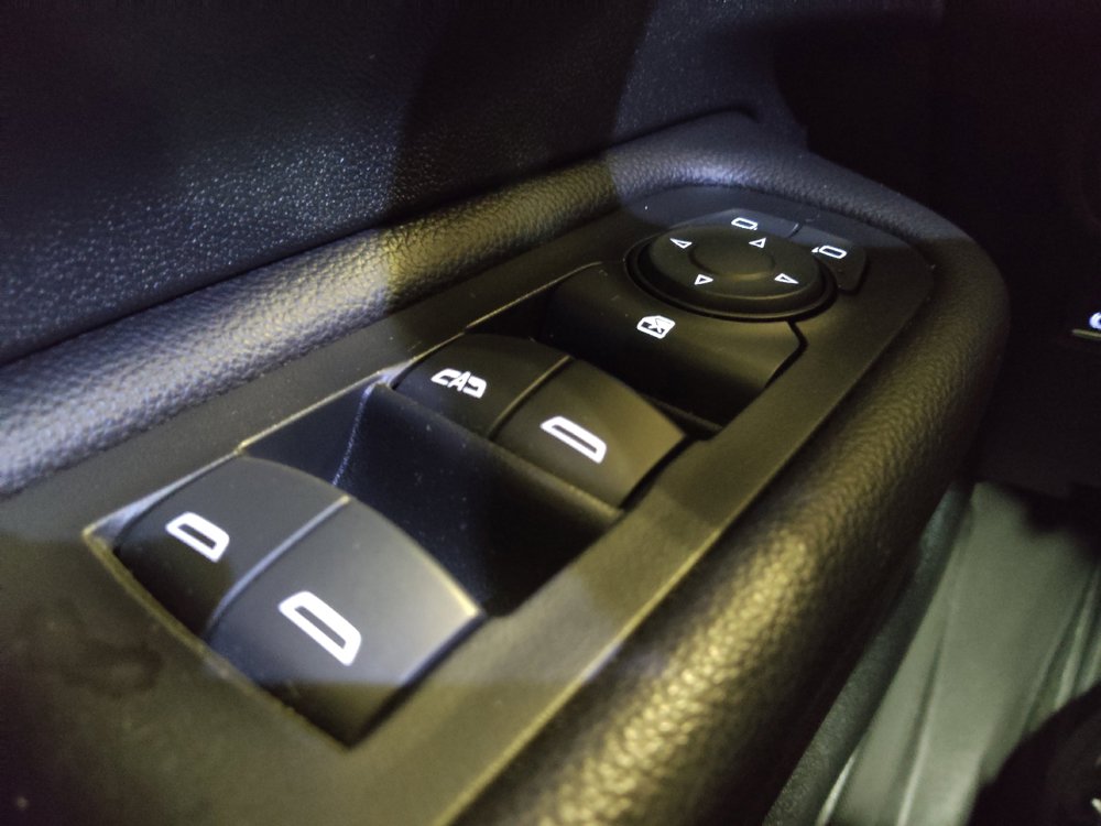 Used 2019 GMC Terrain SLE w/ Driver Convenience Package FWD image 27
