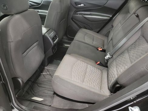 Used 2018 Chevrolet Equinox LT w/ Sun & Infotainment Package image 22