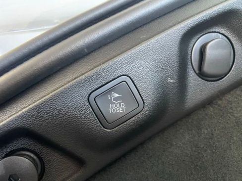 New 2024 Dodge Charger R/T w/ Plus Group image 13