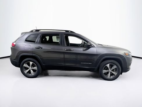 Used 2022 Jeep Cherokee Limited AWD/4WD image 4