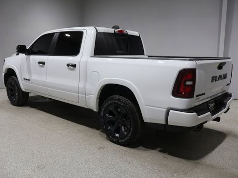 Used 2025 RAM 1500 Big Horn AWD/4WD image 5