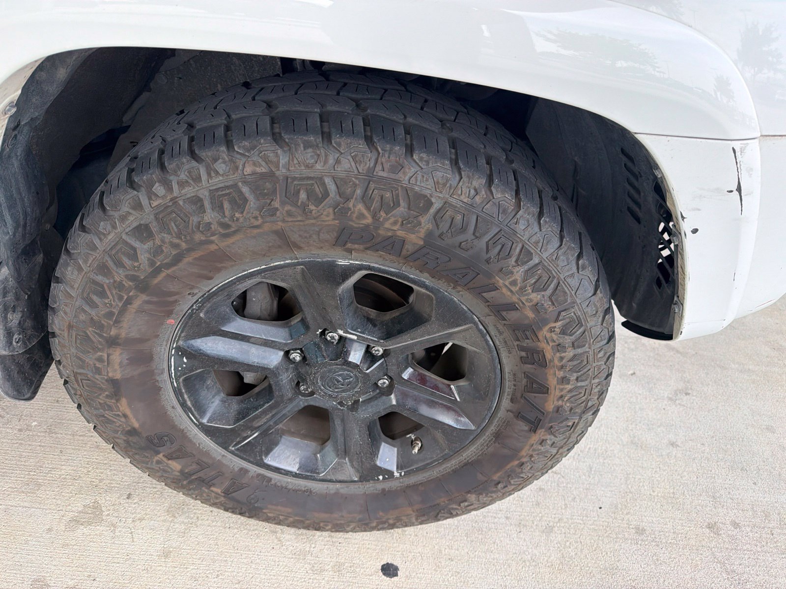 Used 2017 Toyota 4Runner SR5 RWD image 27