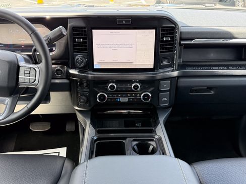 New 2026 Ford F350 Lariat w/ Black Appearance Package AWD/4WD image 24