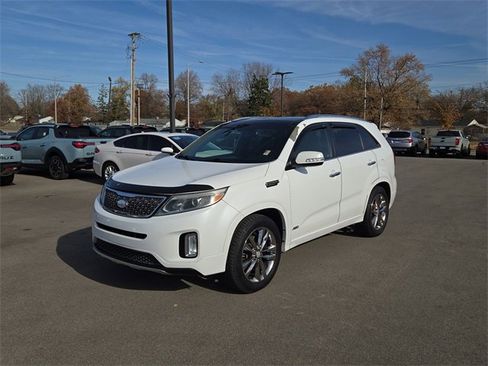 Used 2014 Kia Sorento SX w/ 3rd Row Package image 2