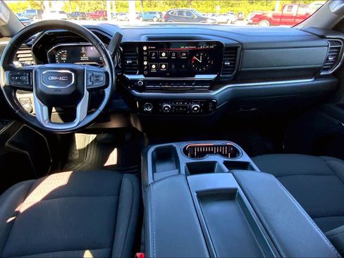 Certified 2022 GMC Sierra 1500 Elevation image 14
