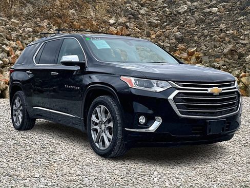 Used 2018 Chevrolet Traverse Premier image 10