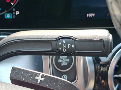 Used 2026 Mercedes-Benz GLB 250 4MATIC image 12