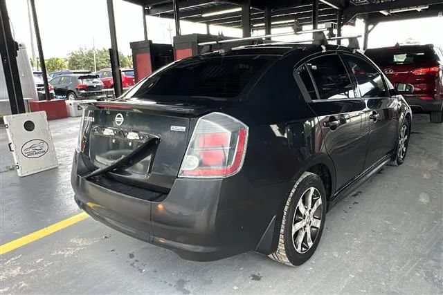 Used 2012 Nissan Sentra 2.0 SR w/ Special Edition Pkg FWD image 4