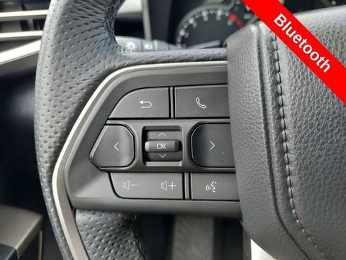 Used 2025 Toyota Tundra SR5 w/ SR5 Premium Package AWD/4WD image 27