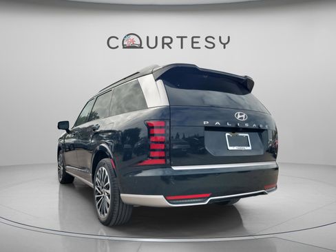 New 2026 Hyundai Palisade Calligraphy image 2