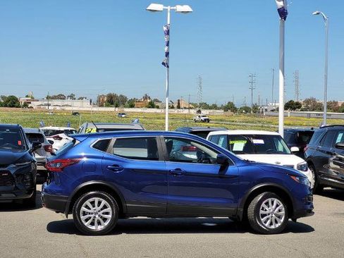 Certified 2022 Ford Escape SE AWD/4WD image 3