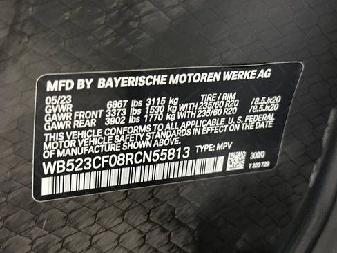 Used 2024 BMW iX xDrive50 AWD/4WD image 38