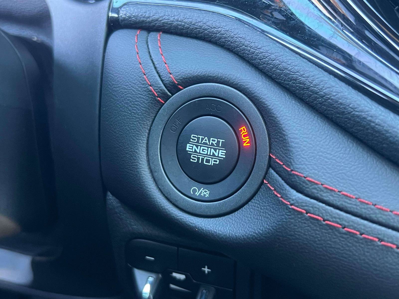 Used 2025 Dodge Durango GT AWD/4WD image 14