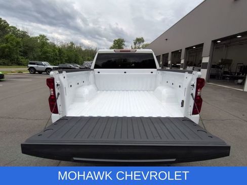 Used 2022 Chevrolet Silverado 1500 Custom AWD/4WD image 26