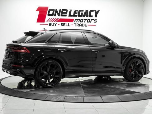 Used 2023 Audi RS Q8 w/ Black Optic Package AWD/4WD image 5