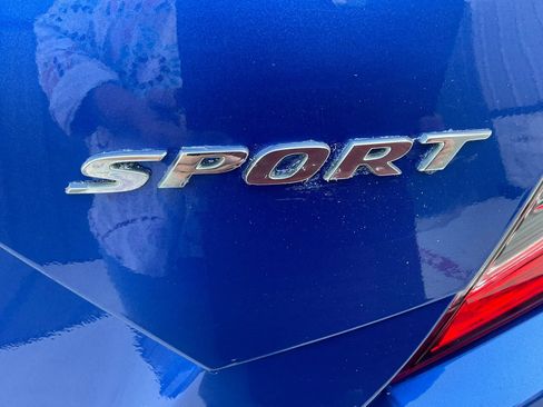 Used 2019 Honda Civic Sport image 12