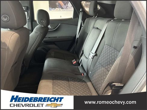 Used 2020 Chevrolet Blazer LT AWD/4WD image 12