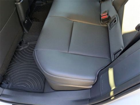 Used 2026 Toyota Prius image 32