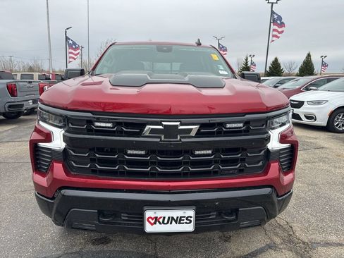 Used 2024 Chevrolet Silverado 1500 LT Trail Boss w/ Convenience Package II AWD/4WD image 10