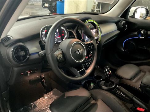 Used 2024 MINI Cooper S image 18