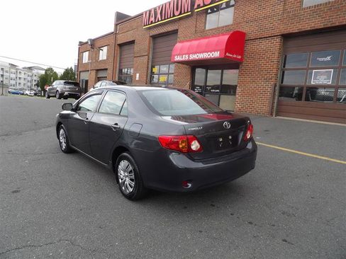Used 2010 Toyota Corolla LE image 7
