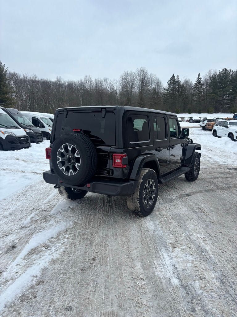 New 2026 Jeep Wrangler Unlimited Sahara AWD/4WD image 5