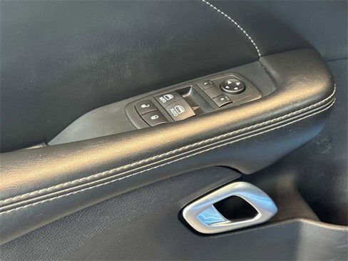 Used 2019 Dodge Challenger R/T Scat Pack image 11