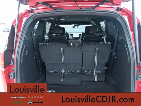 New 2026 Chrysler Voyager LX FWD image 32