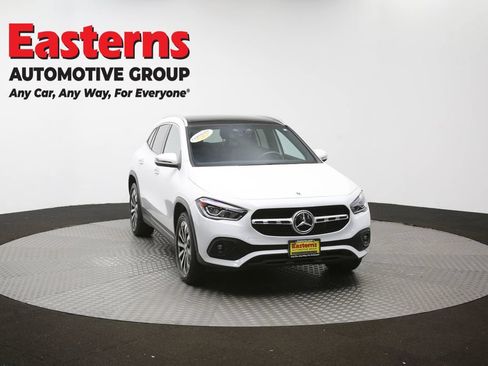Used 2023 Mercedes-Benz GLA 250 4MATIC w/ Premium Package image 54