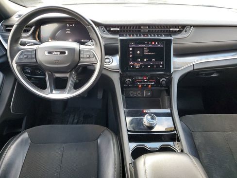 Used 2021 Jeep Grand Cherokee L Altitude image 22