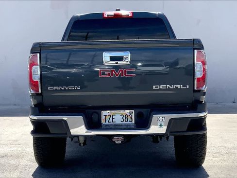 Used 2016 GMC Canyon SLE RWD image 5