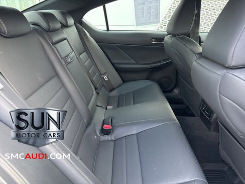 Used 2022 Lexus IS 350 F Sport image 8
