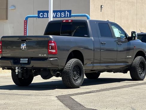 Used 2024 RAM 3500 Laramie AWD/4WD image 5