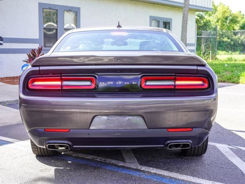 Used 2019 Dodge Challenger SXT w/ Plus Package RWD image 4