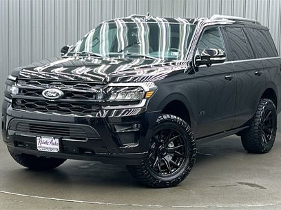 Used 2023 Ford Expedition Limited