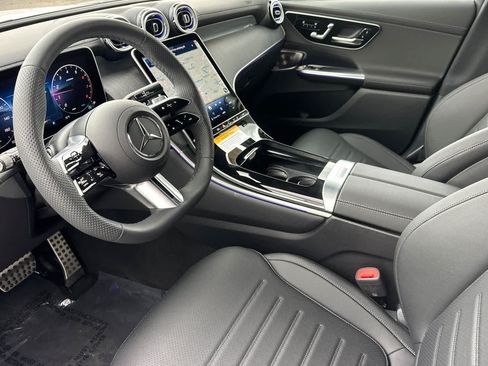 New 2026 Mercedes-Benz GLC 300 4MATIC image 9
