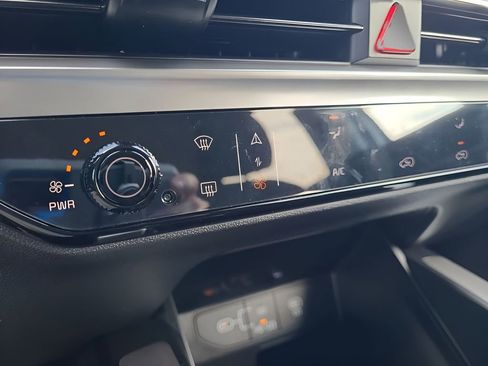 New 2026 Kia Sorento LX FWD image 25