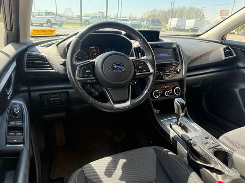 Used 2020 Subaru Crosstrek 2.0i Premium w/ Moonroof Package 2 image 5