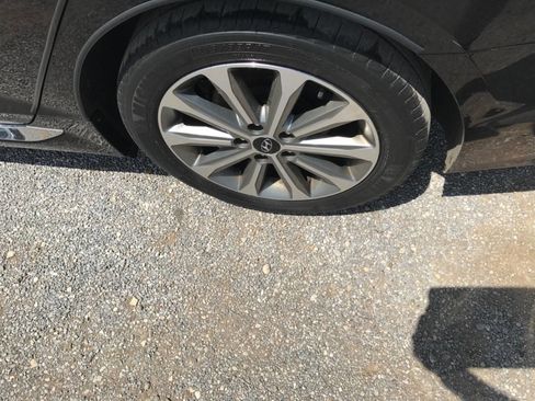 Used 2016 Hyundai Sonata Limited w/ Option Group 04 image 31