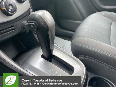 Used 2015 Chevrolet Trax LT FWD image 14