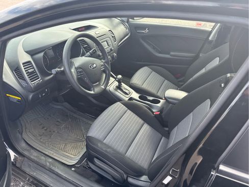 Used 2016 Kia Forte LX image 8