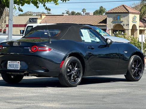 Used 2024 MAZDA MX-5 Miata Sport image 5