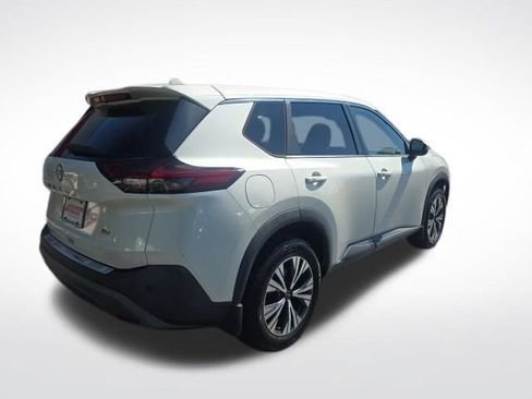 Used 2022 Nissan Rogue SV FWD image 5