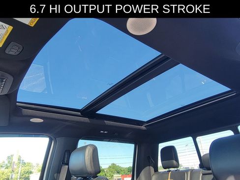 Used 2024 Ford F250 Platinum AWD/4WD image 31
