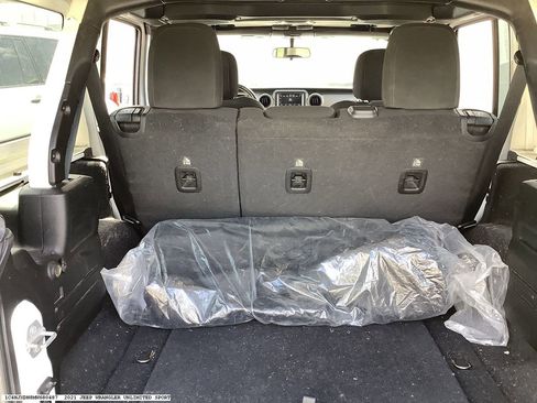Used 2021 Jeep Wrangler Unlimited Sport image 14