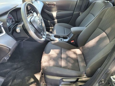 Used 2025 Toyota Corolla LE FWD image 20