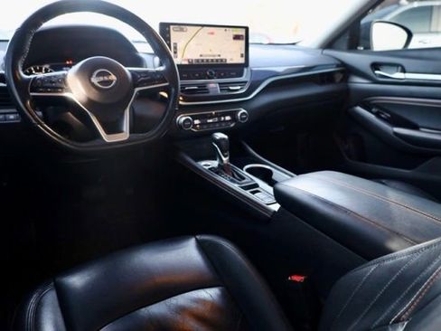 Used 2023 Nissan Altima 2.0 SR image 32