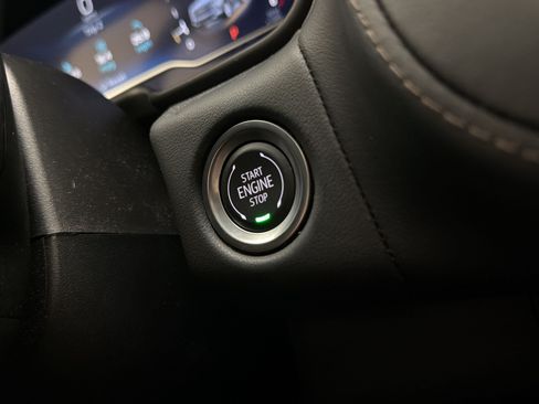 Used 2024 Chevrolet Tahoe High Country RWD image 25